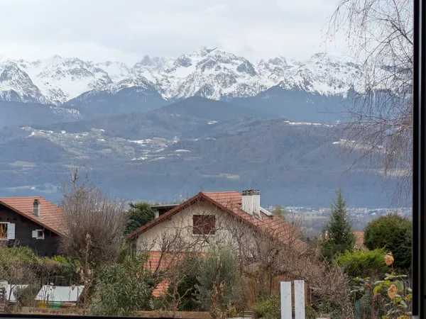 Loue chambre chez l'habitant