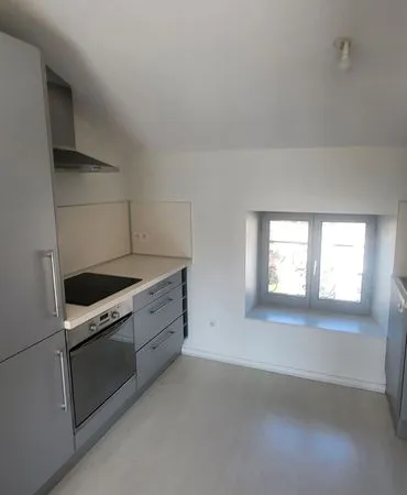 Appartement T3 lumineux de 52 m² avec vue dégagée au Puy-en-Velay (Taulhac)