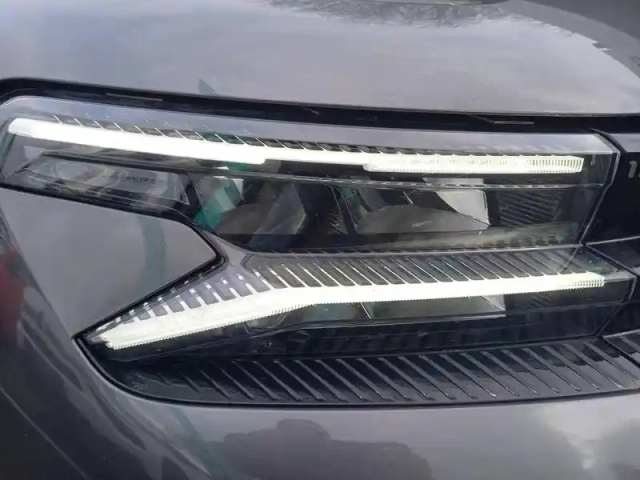 Citroën C5 Aircross puretech 130 s&amp;s bvm6 — photo 16