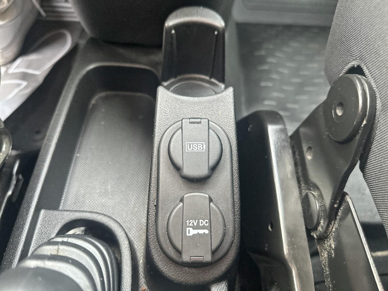 Fiat Fiorino 1.3 multijet 80ch pro lounge — photo 16