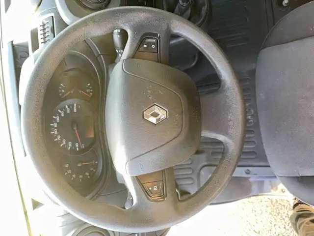 Renault Master cc l2 3.5t 2.3 dci 130 e6 benne — photo 31
