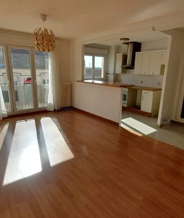 Appartement T3 lumineux de 57 m² avec garage et parking — Proche gare centre