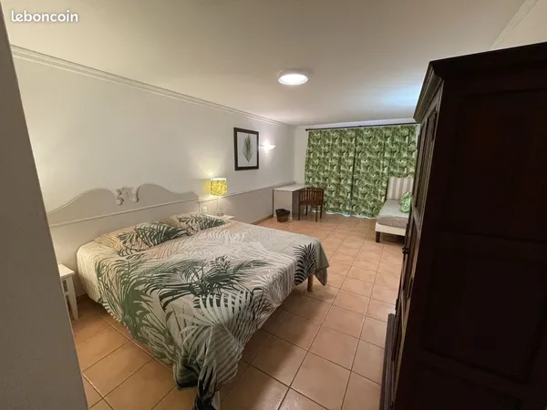 APPARTEMENT 27,30 m² CARREZ - PIERRE & VACANCES SAINTE-ANNE - VUE JARDIN & PETITE VUE MER - 165 000