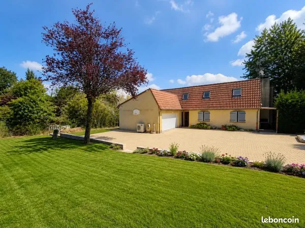Maison 8 pièces 195 m²