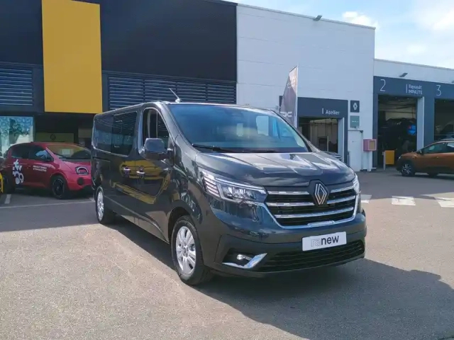 Renault Trafic ca l2h1 3t blue dci 170 auto — photo 31
