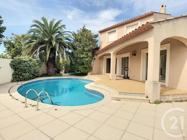 Maison 6 pièces 194 m²