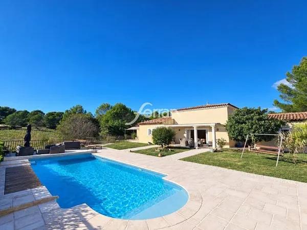 Maison 6 pièces 168 m²