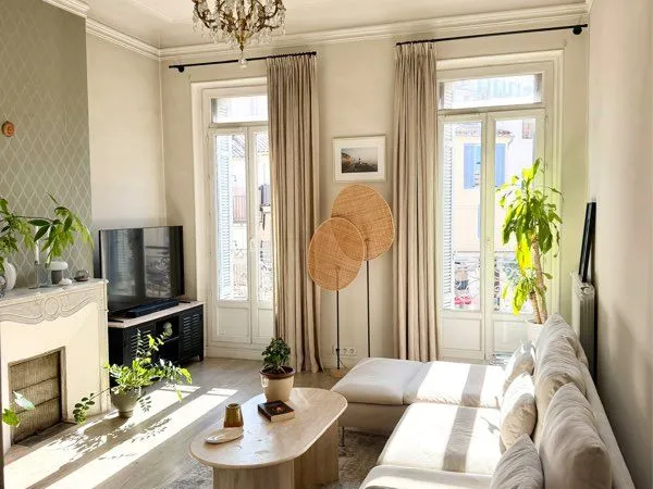 T3 traversant de 74m2 dans le quartier d'Endoume