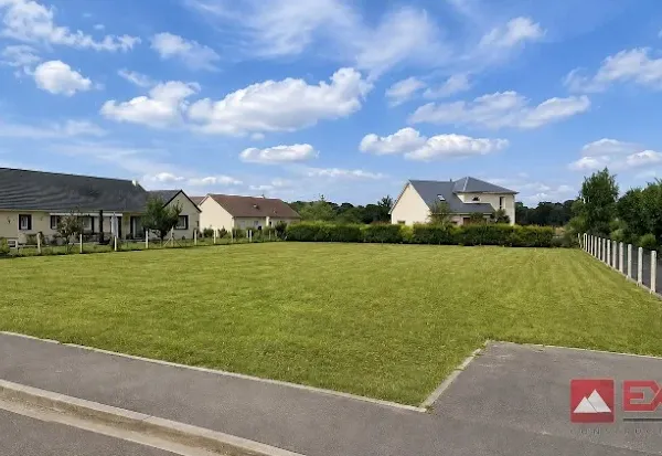 Terrain 820 m²