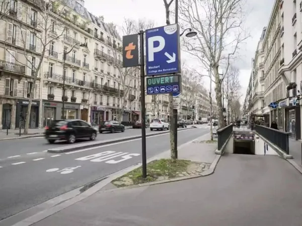 Stationnement Location Paris 155€