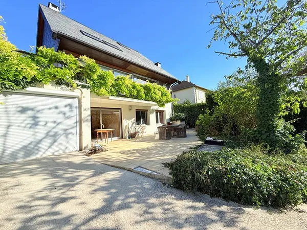 Maison Fresnes 8 pièce(s) 247 m2
