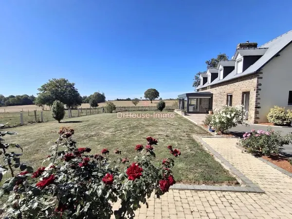 Maison 5 pièces 144 m²