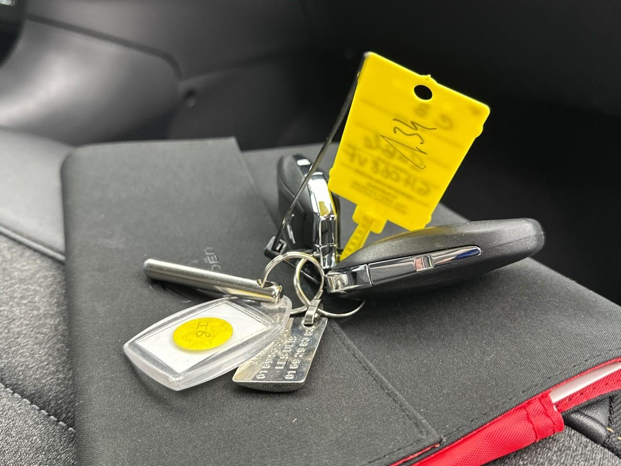 Citroën C3 puretech 83 s&s bvm5 shine pack — photo 30