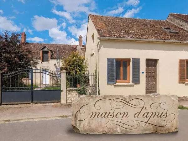 À VENDRE : Ensemble immobilier de charme (2 maisons) - Secteur Beaumont-du-Gâtinais (77890)