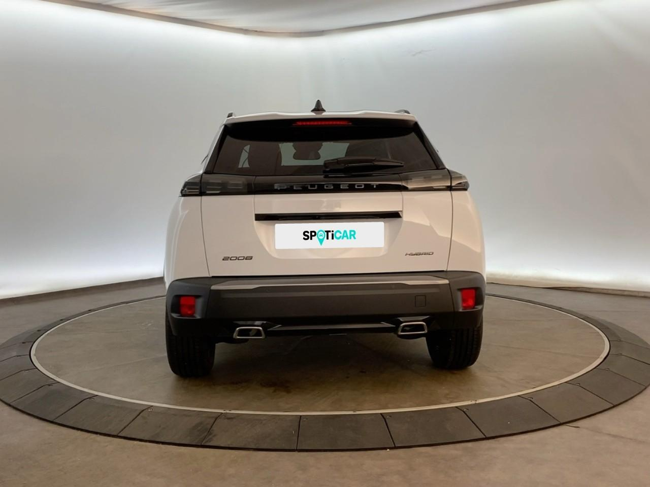 Peugeot 2008 hybrid 145 ch e-dcs6 allure — photo 5