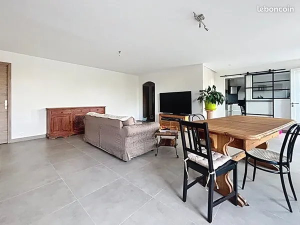 Maison 5 pièces 105 m²