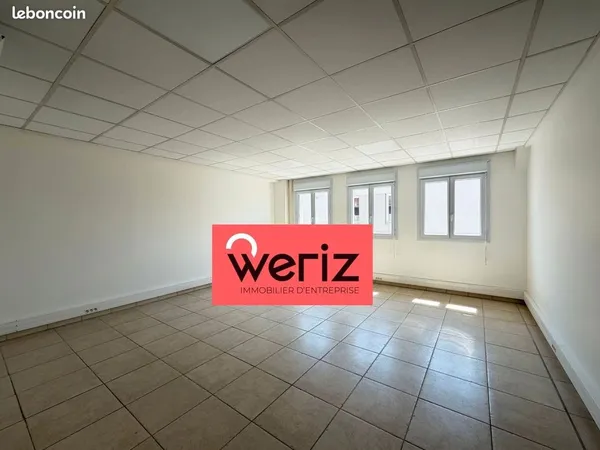 Bureaux 102 m² MEYREUIL