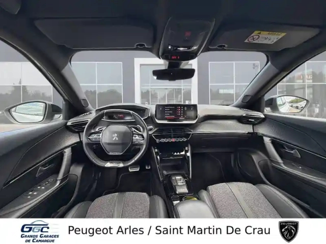 Peugeot 2008 puretech 130 s&amp;s eat8 — photo 8