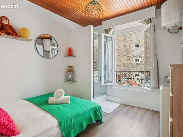 Studio 1 pièce 10 m²