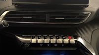 Peugeot 3008 Hybrid 136ch Allure Pack e-DCS6 — photo 26