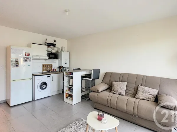 Studio 1 pièce 26 m²