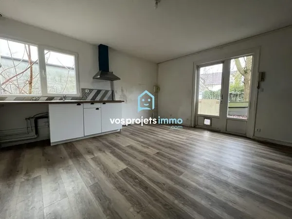 Studio, lumineux proche de la gare