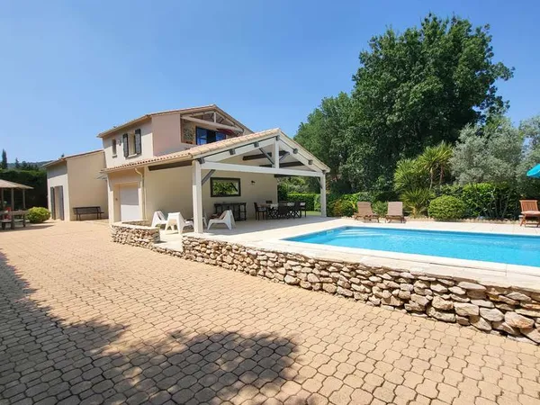 Maison 7 pièces 150 m²