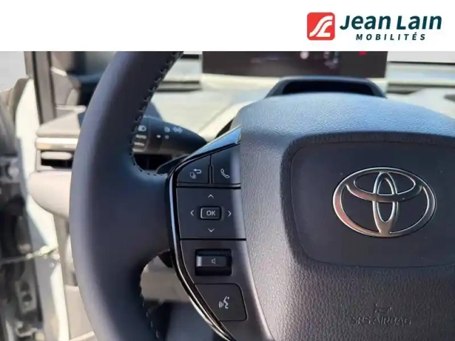 Toyota C-Hr + — photo 12