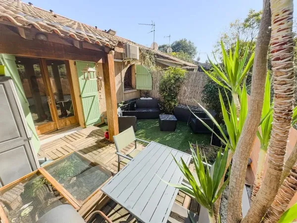 MAISON T1 BIS AVEC MEZZANINE, JARDIN ET PISCINE COLLECTIVE - JUVIGNAC