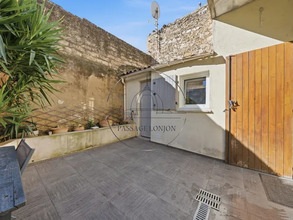 MONTPELLIER LES ARCEAUX T2 AVEC TERRASSE