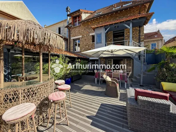 Maison 9 pièces 195 m²