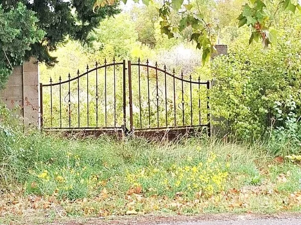 Terrain 1750 m²