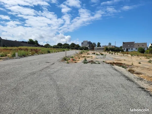 Terrain 446 m² Guisseny