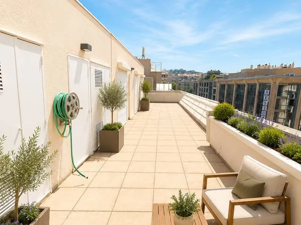 Appartement 7 pièces 218 m²