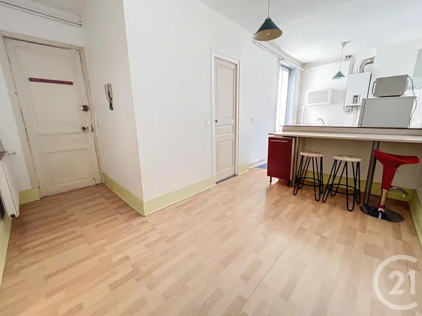 Appartement 1 pièce 33 m²