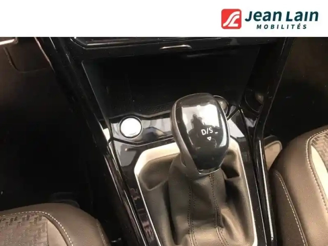 Volkswagen T-Roc cabriolet 1.5 tsi evo2 150 start/stop dsg7 — photo 13