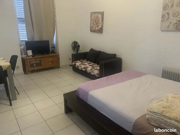 Studio 2 pièces 33 m²
