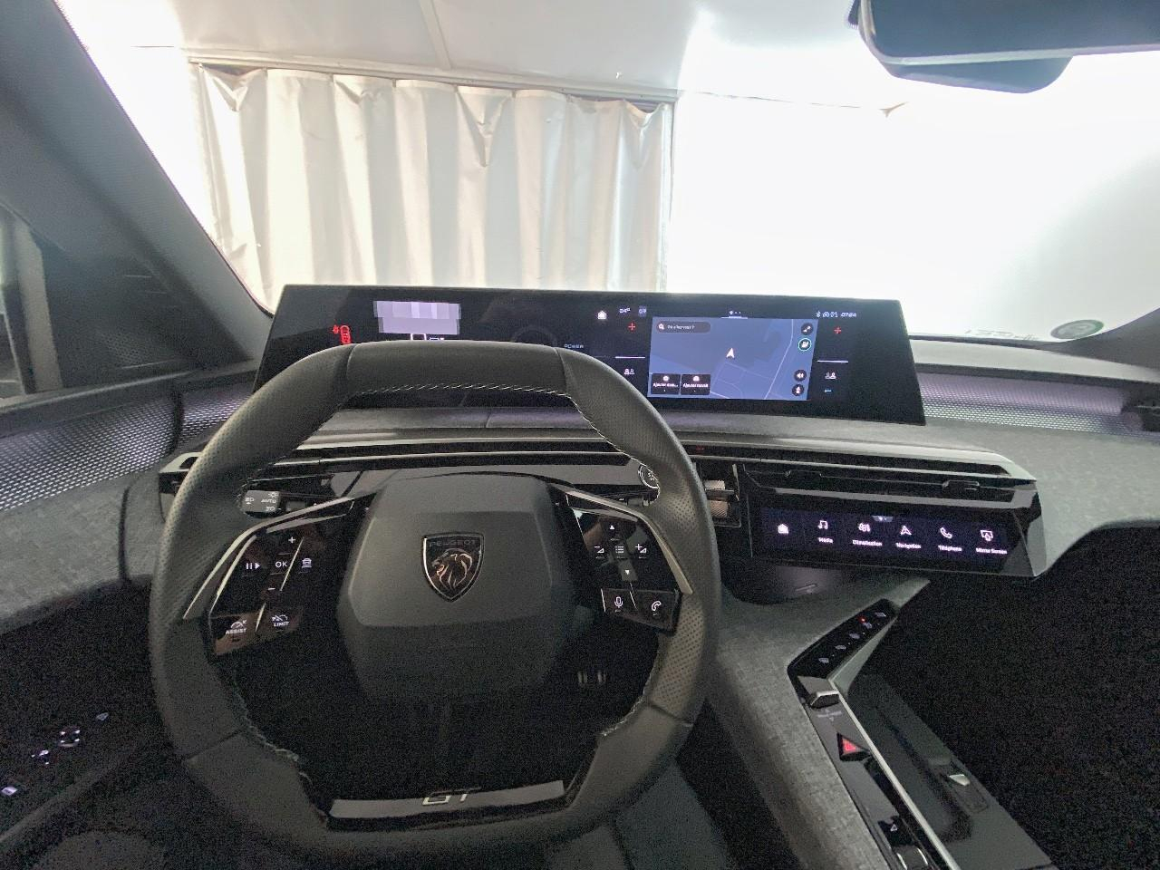 Peugeot 3008 electrique 210 ch 73 kwh gt — photo 12
