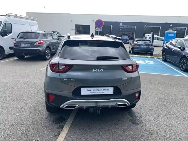 Kia Stonic 1.0 t-gdi 100 ch dct7 — photo 4