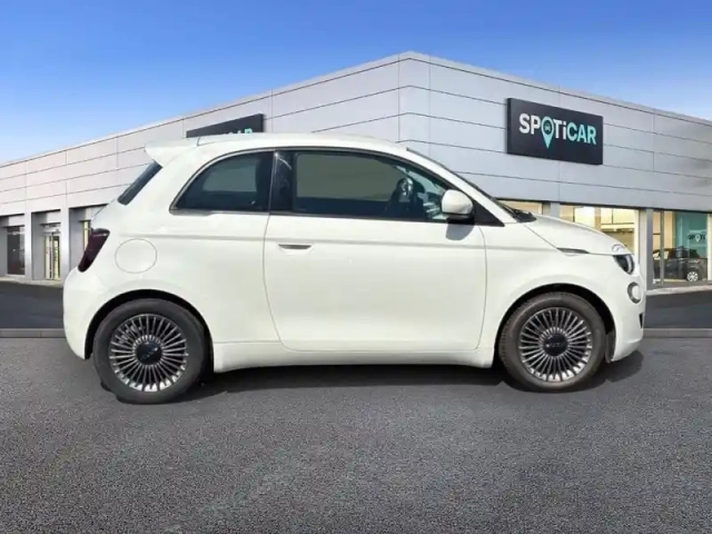 Fiat 500 e 95ch icône berline 23.8 kwh — photo 4