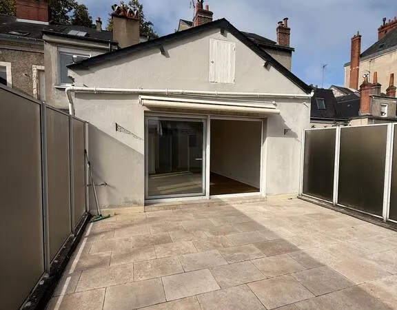 Appartement 6 pièces 212 m²