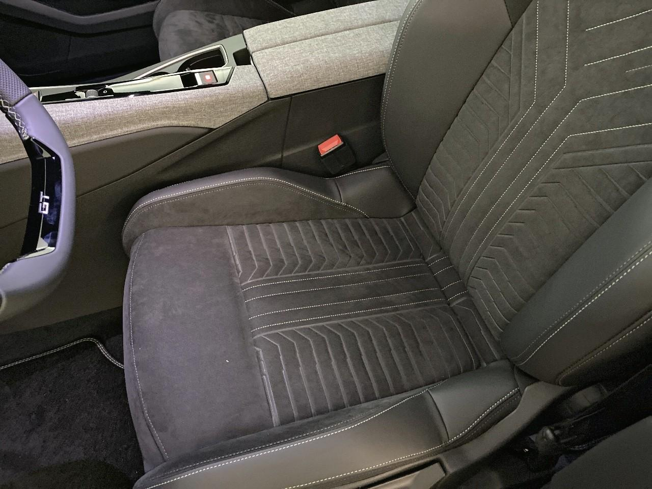 Peugeot 3008 hybrid 145 e-dcs6 gt — photo 9