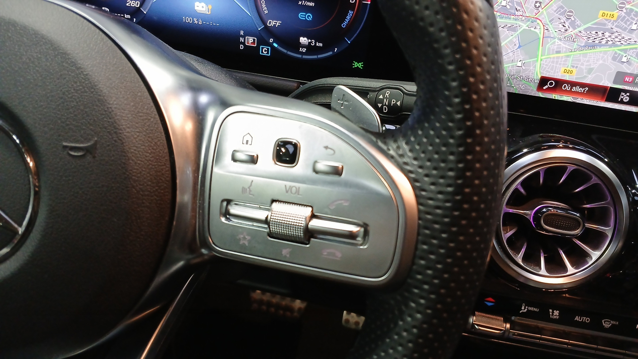 Mercedes GLA 250 e 8G-DCT — photo 17