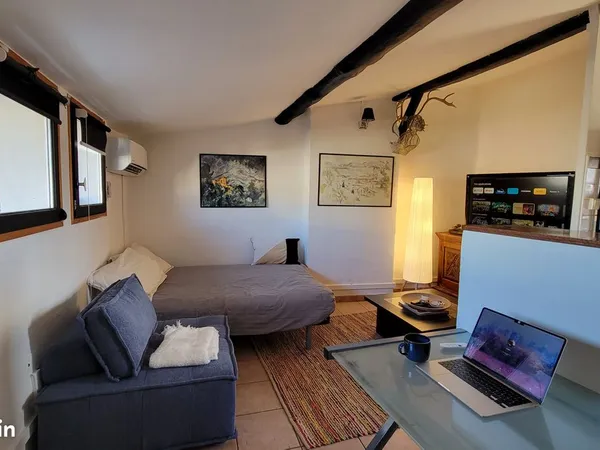 Appartement 2 piéces - 29m² - meublé - etage 4/4