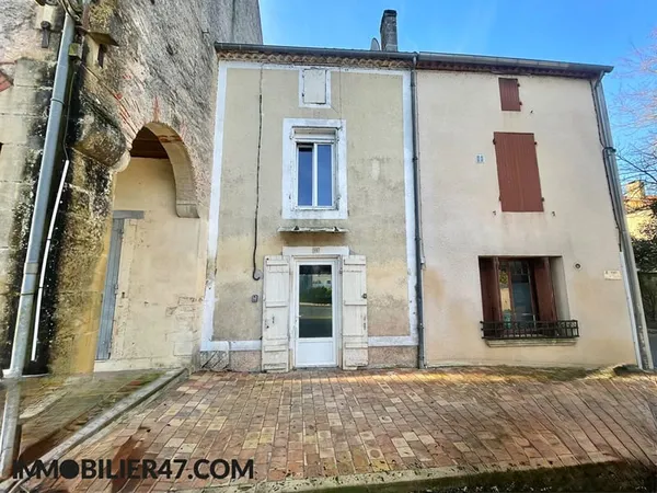 MAISON DE VILLAGE DE TYPE 3