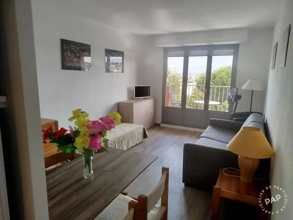 Studio 1 pièce 24 m²