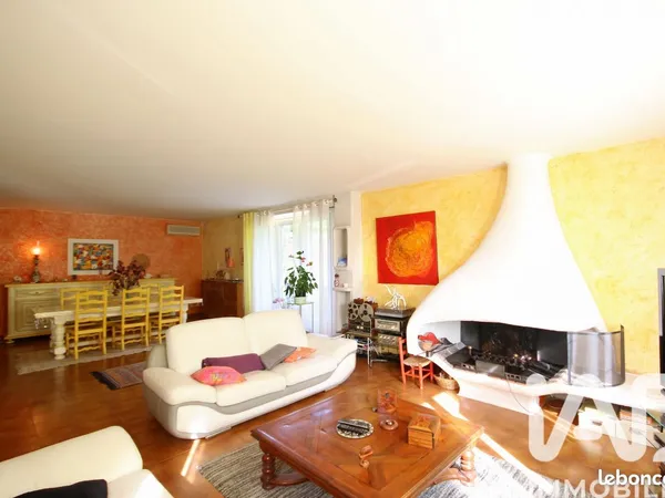 Maison 5 pièces 155 m²
