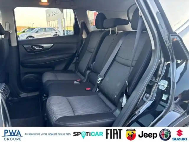 Nissan X-Trail 1.6 dci 130ch n-connecta xtronic — photo 9