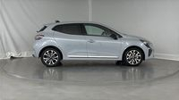 Renault Clio 1.6 E-Tech 145ch full hybrid Techno — photo 4