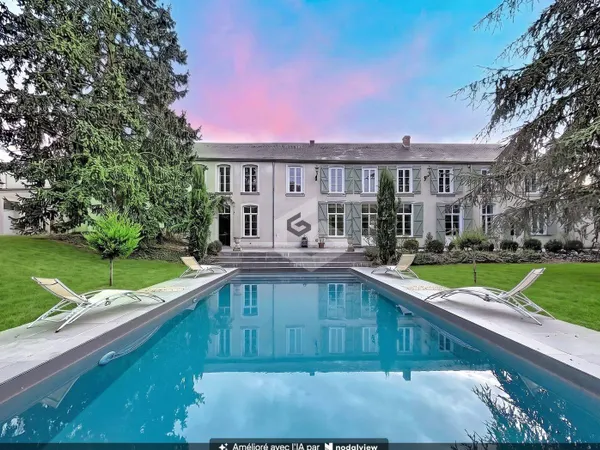 Maison 12 pièces 550 m²